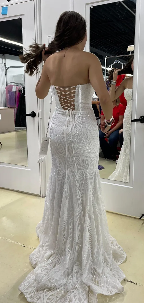 Formal / Homecoming / Prom Dress - Image 2