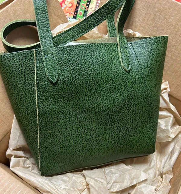 Portland Leather small Juliette tote avocado - Image 3