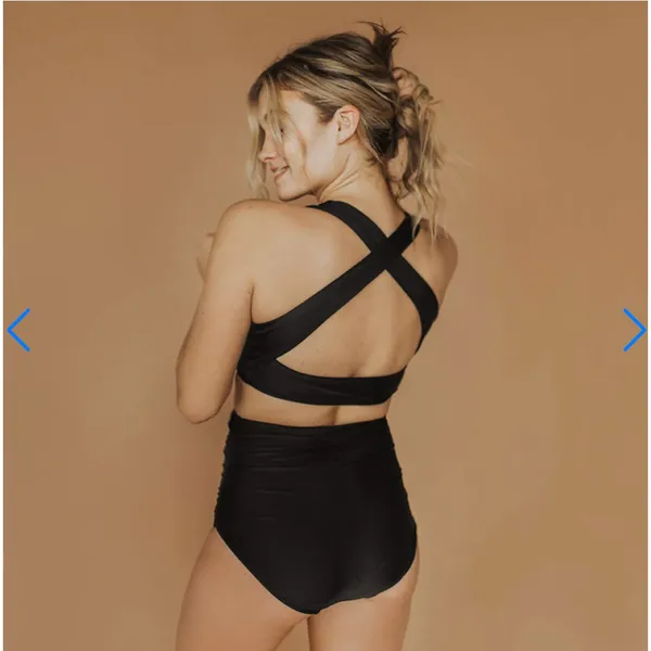 Albion Black Top Knot Bikini Top Size Medium Black Tie Front Swim Top - Image 2