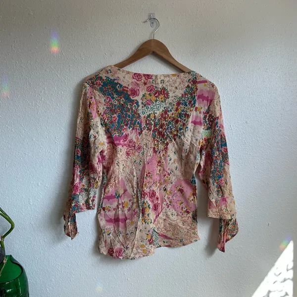 Copper Key Y2K Viscose Printed Peasant Blouse - Image 10