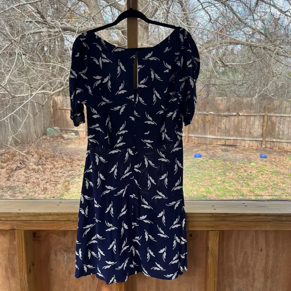 Anthropologie Maeve Fern Ruched Dress Navy & White Printed Size 14 - Image 5