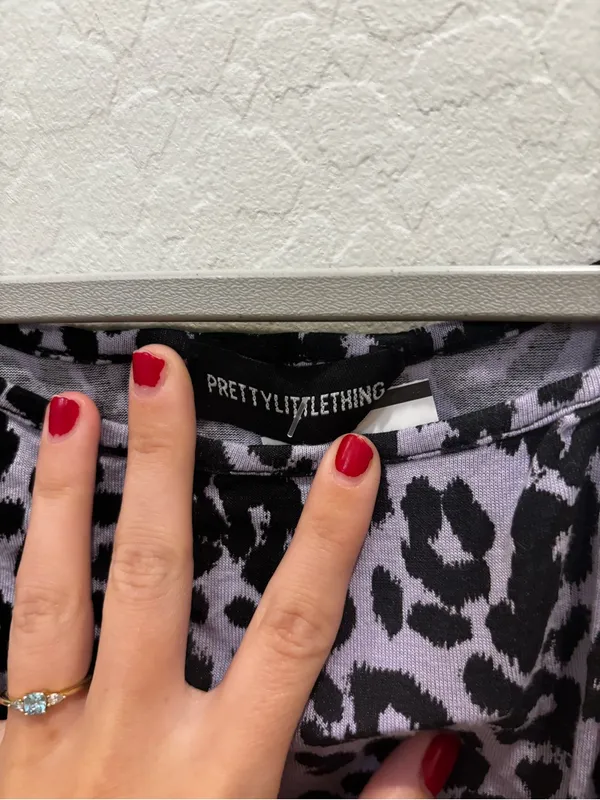 PrettyLittleThing Lavender and Black Leopard Print Cropped Cami‎ - Image 2