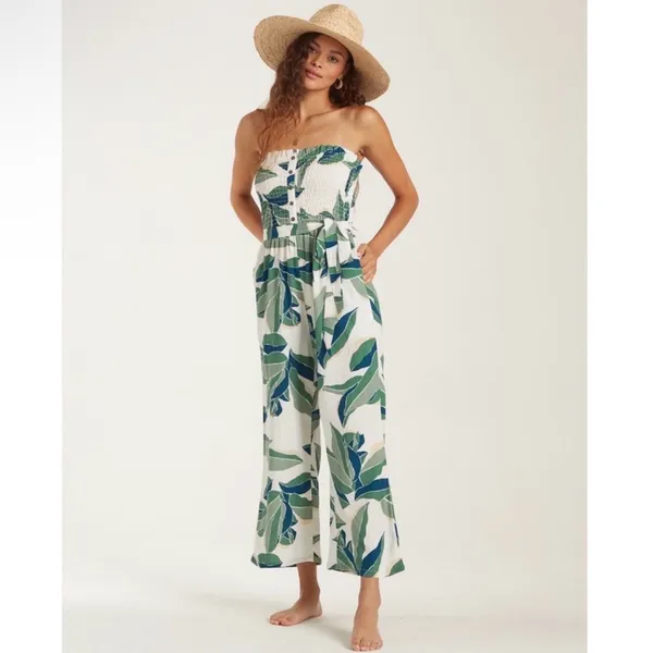 billabong Green Leaf Print Cropped Jumpsuit Wide Leg Size Medium Cotton blend - Image 4
