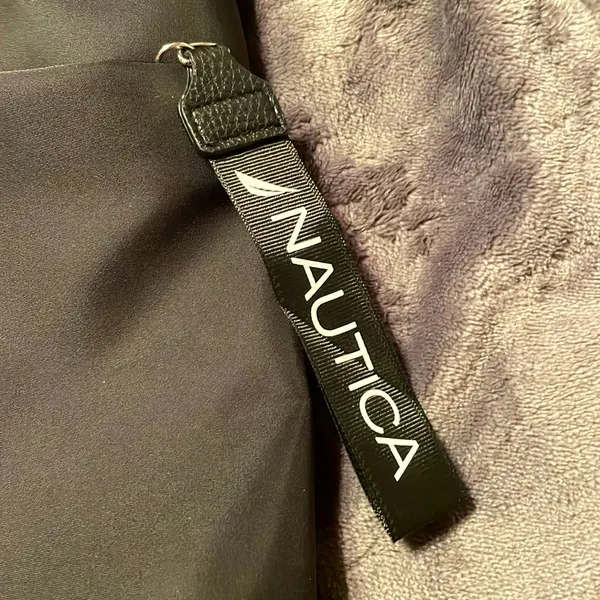 Nautica nylon cross body purse - Image 2