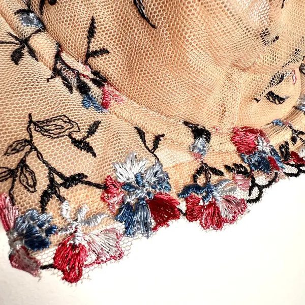 Sofia Intimates by Sofia Vergara Floral Embroidered Balconette Bra Size 34B New Tan - Image 5