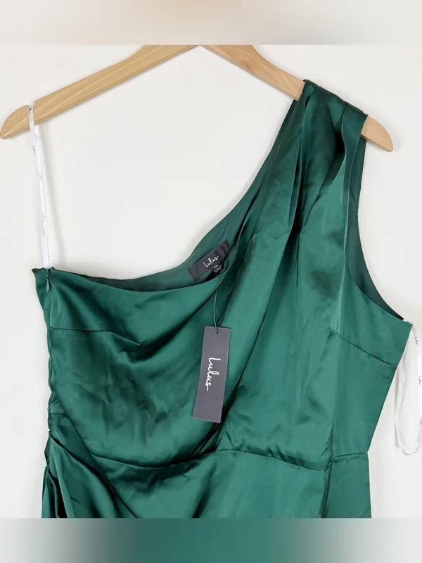 Lulus Love Me Tonight Satin One-Shoulder Mini Dress Green - Image 3