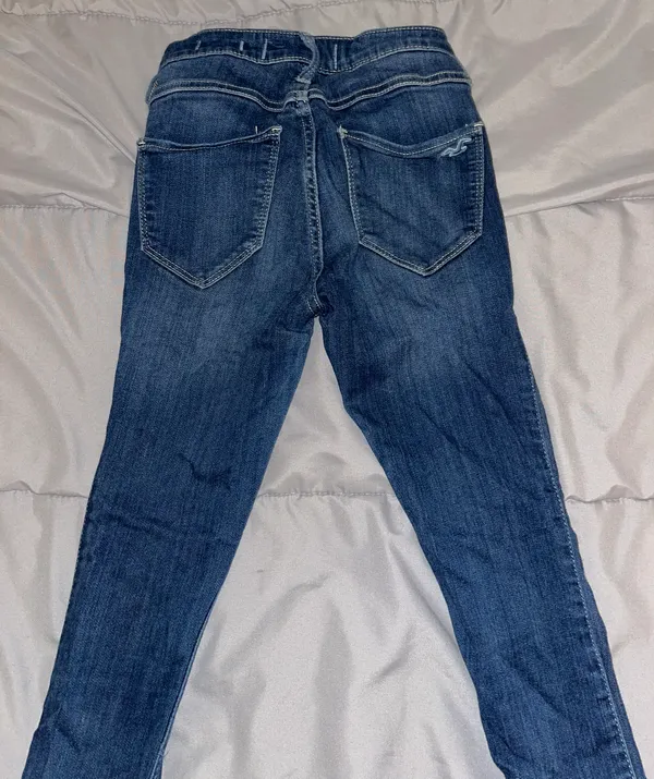 Hollister SkinnyJeans - Image 2