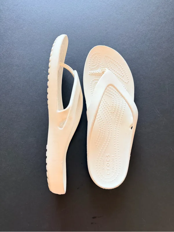 Crocs Women's Kadee II Flip Thong Sandal in white, lightweight, size 8 women's - Image 10