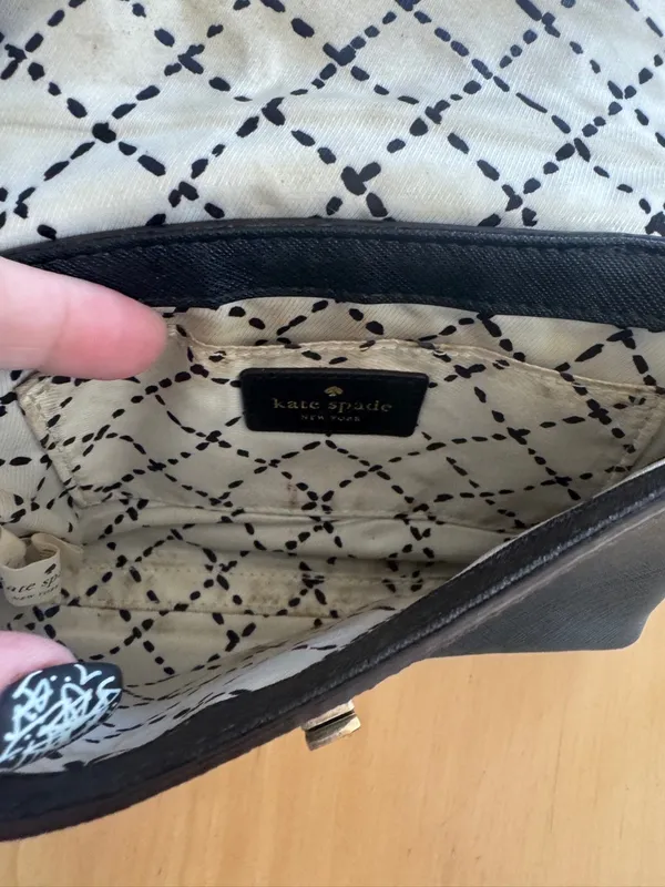 kate spade Black Crossbody Bag with Gold Turnlock - Image 3