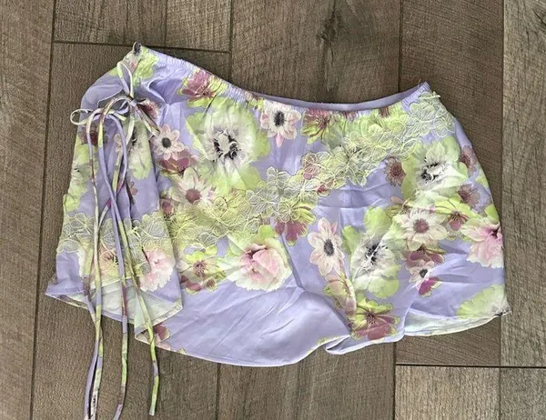 Free People NWT Intimately Lace and Silk Floral Mini Skirt - Image 6