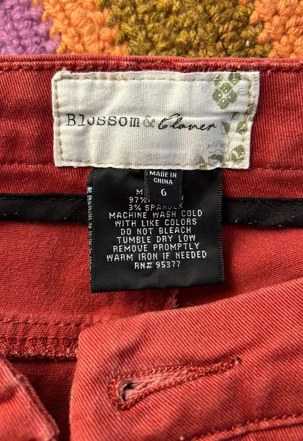 Red Flare Jeans Size 6 - Image 2