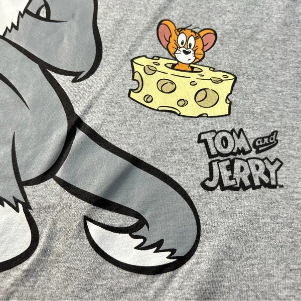 Tom and Jerry pullover Gray Short Sleeve Tee. New with tag. - Image 12