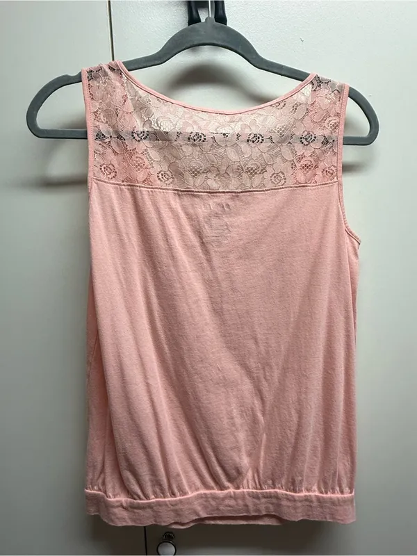St. John’s bay lace tank - Image 5