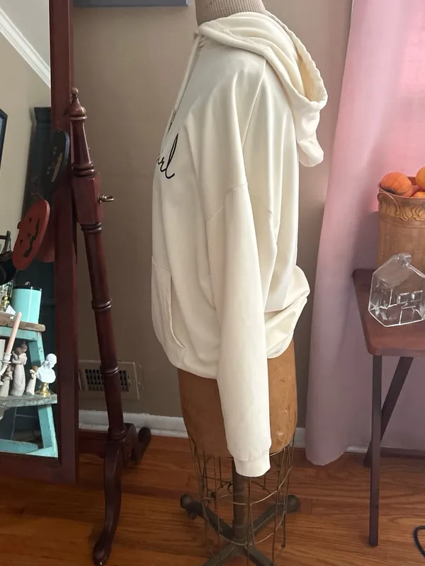 “Pilates Girl” Cream Hoodie Sweatshirt - Comfortable Women's Top | Size Large - Image 5