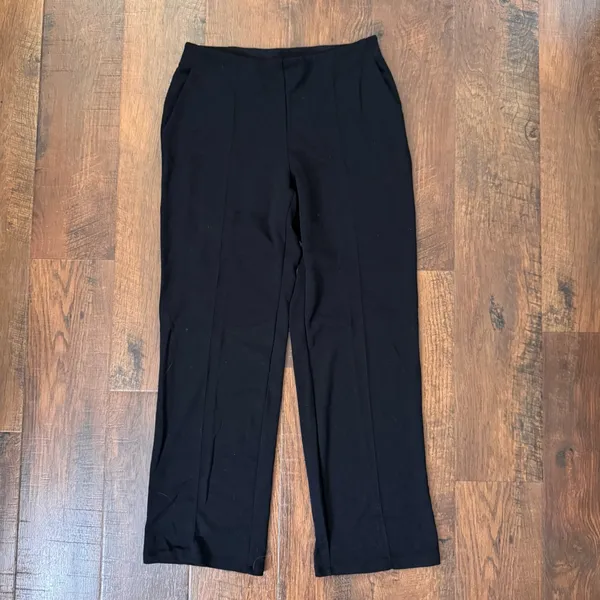 UNIQLO black elastic waist ponte pants, size M - Image 4