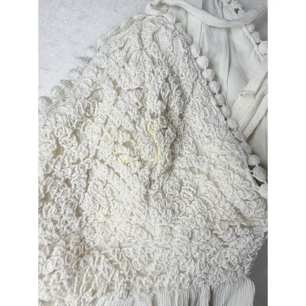 Almost Famous White Crochet Lace Boho Cami Top Sharkbite Hem Smocked Back Large - Image 4
