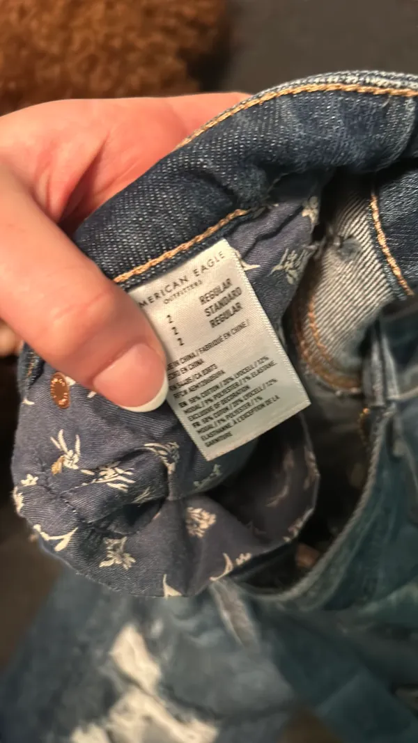American Eagle jeans - Image 3