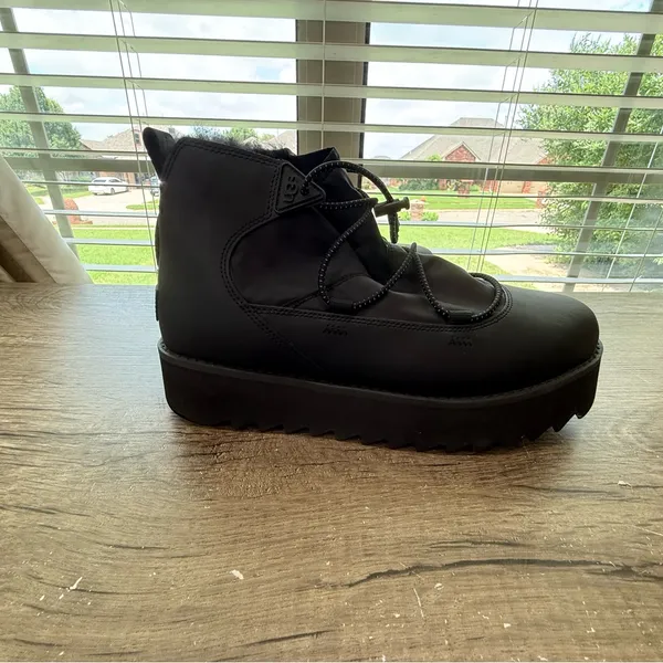 Ugg Classic Rising Toggle‎ black size 10 new - Image 8