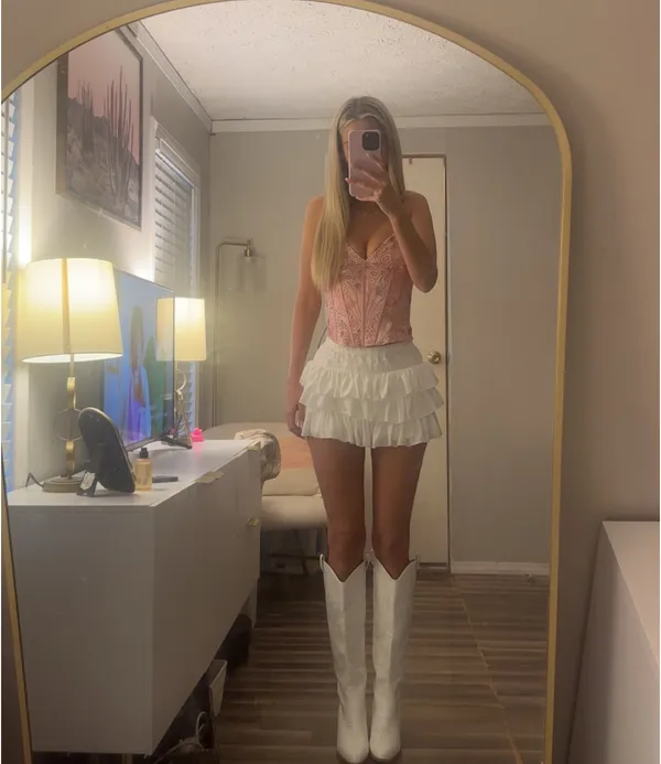 White Fox Corset Boutique Top - Image 4