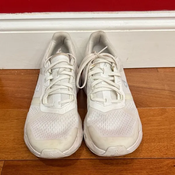 On Women's Cloudpulse White Athletic Sneakers Size‎ 9.5 - Image 2
