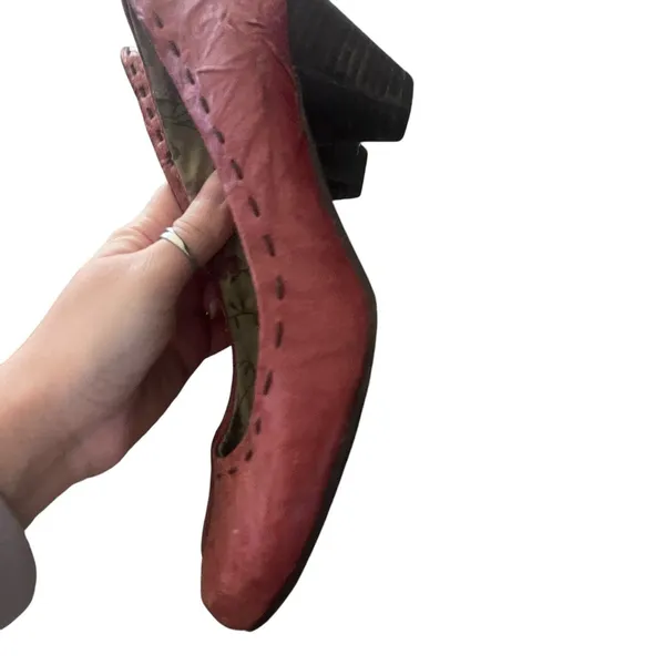 BC Women's Size 8 Red Textured Leather Grunge‎ Steam Punk Cone Heels - Image 11