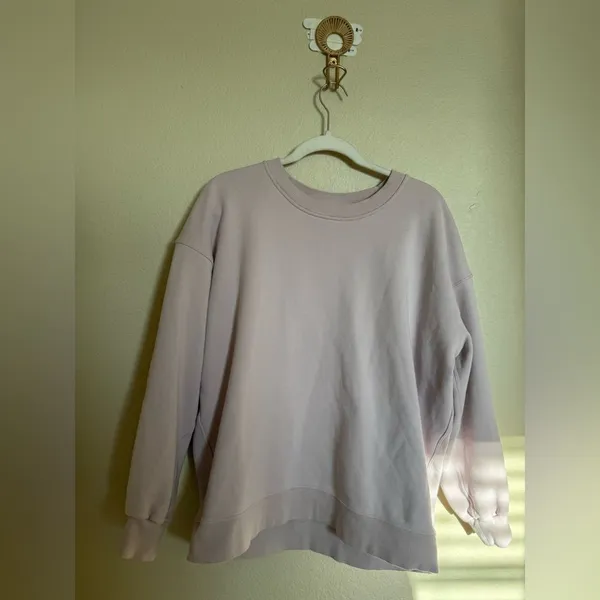 Lululemon Perfectly Oversized Crew in Lavender Dew Sz 10‎ - Image 2
