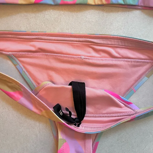 Billabong swim - Image 3