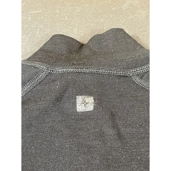 Mountain Warehouse Extreme US 2 Black Merino Wool Blend Quarter Zip Base Layer - Image 10