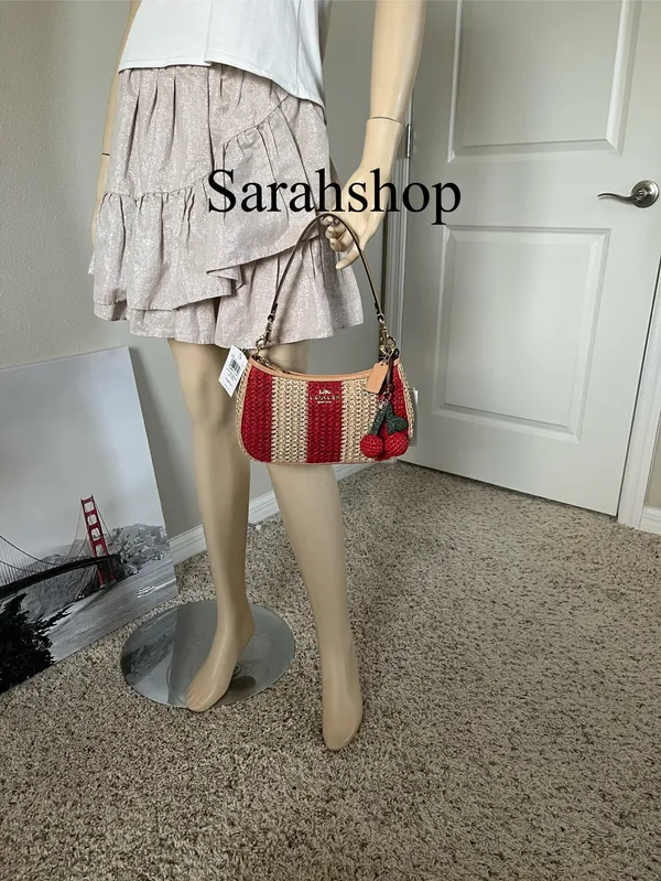 Coach Teri Shoulder Bag With Stripes And Charm - Image 9