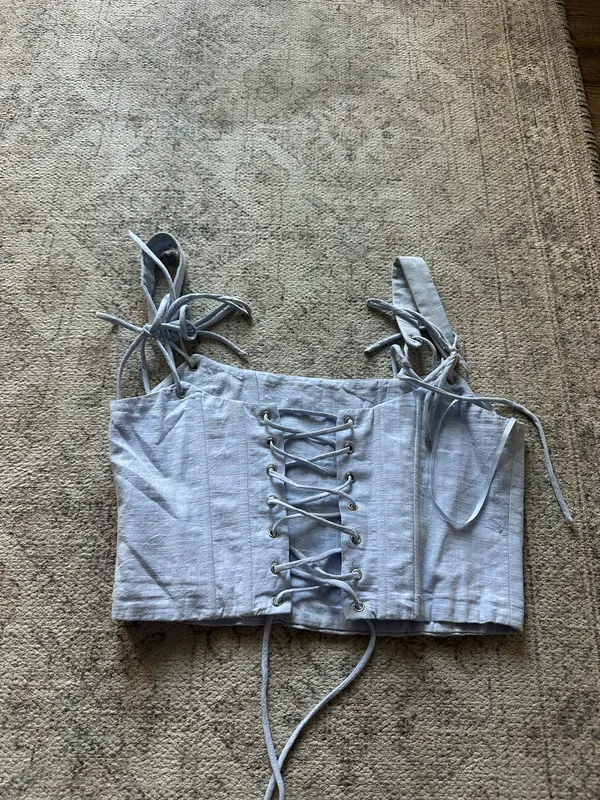 White Fox Top Boutique Corset - Image 2