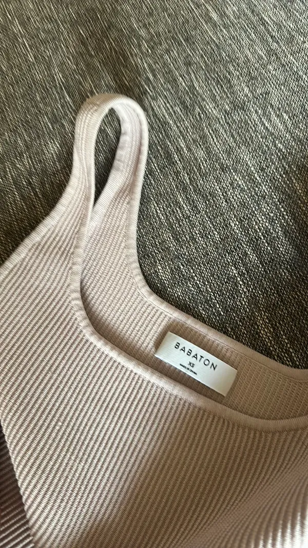 Aritzia cropped tank top - Image 2