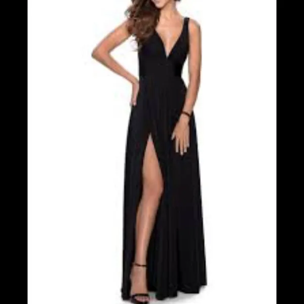 LA FEMME Plunge Neck A-line black high front slit Gown - Image 3