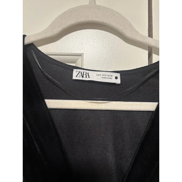 Zara Black Velvet Long Sleeve Dress Size S - Image 4