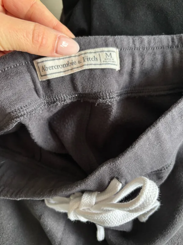 Abercrombie Sweatpants - Image 4