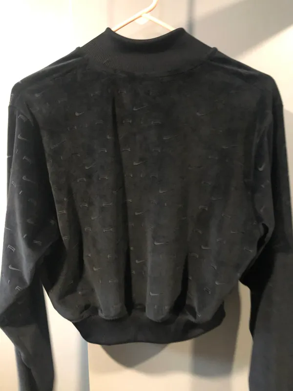 Nike Cropped Zip Up Jacket - Image 3