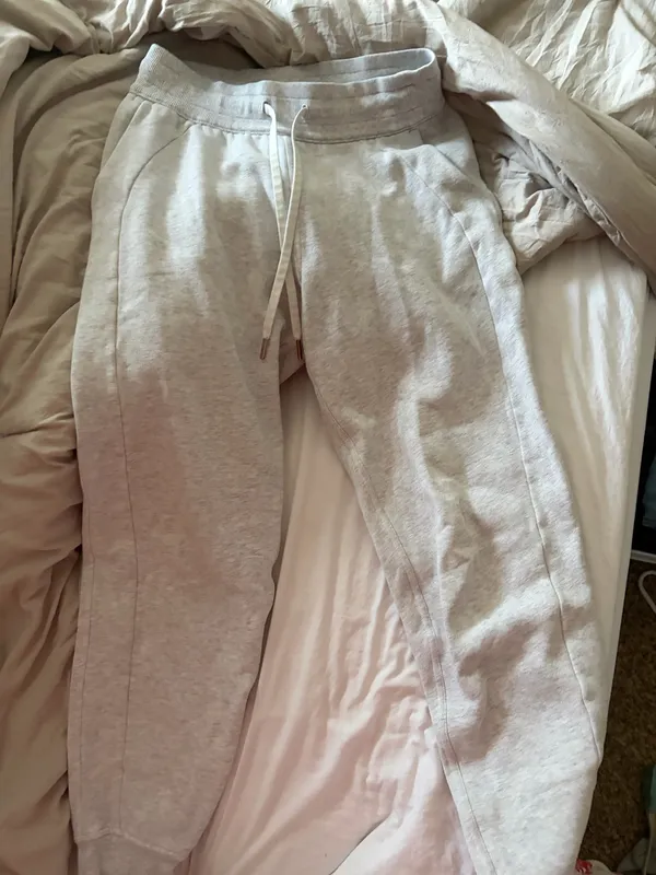 Grey Lululemon Joggers Heathered Size 4 - Image 2