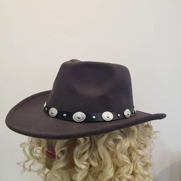 Stylish Gray Hat with Silver Accents Black - Image 5
