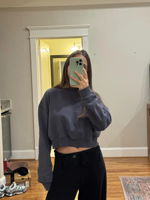 Aritzia TNA Cozy Sweatshirt - Image 2