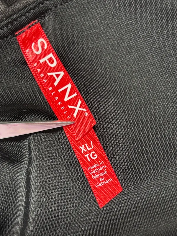 SPANX Black Faux Leather Leggings Pants Womens Sz XL Shape Wear Slimming Stretch - Image 3