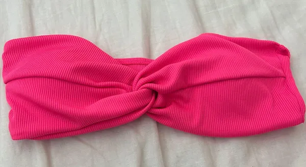 SheIn Pink Bikini Top - Image 2