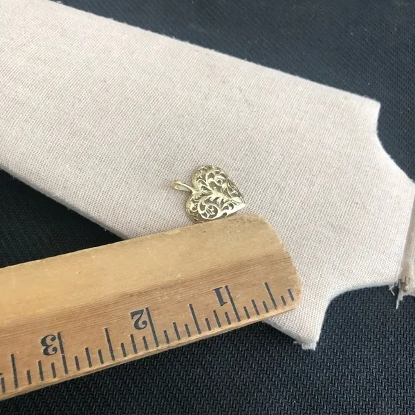 Vintage Heart Shape Pendant - Image 3