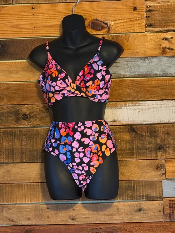 NWT Cupshe Leopard Print Wrap Bralette & High Waist Bikini Set sz M - Image 5