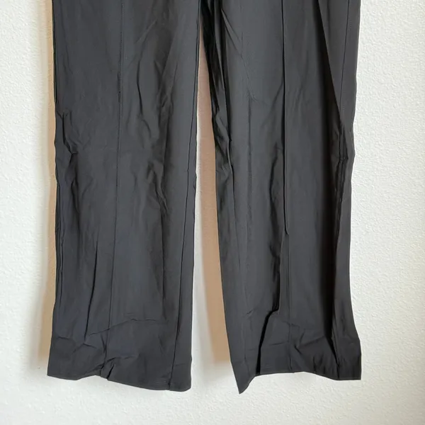 NWT Halara High Waisted Side Pocket Flare‎ Leggings in Black - Image 4