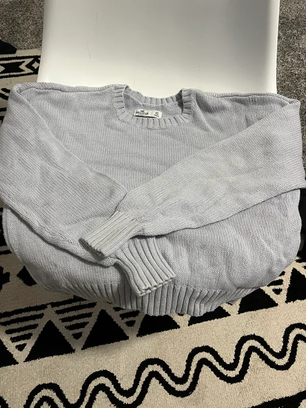 Hollister Sweater - Image 2