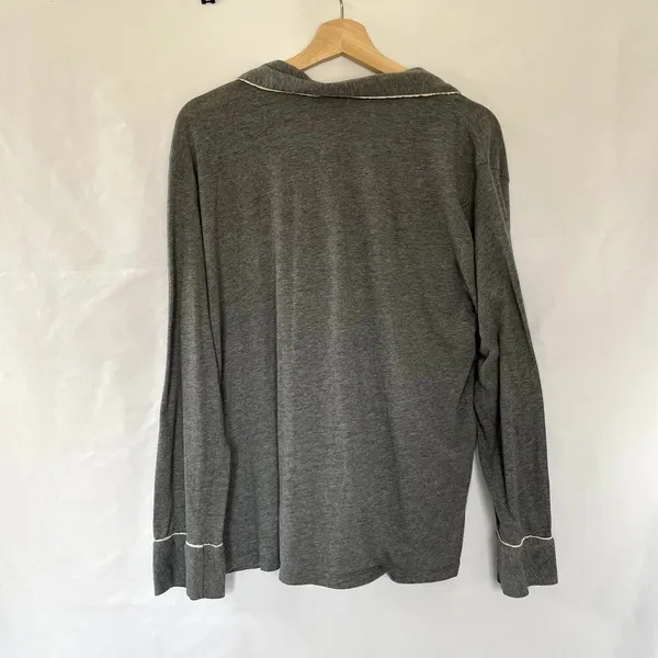 Victoria's‎ Secret gray pink sleepwear long sleeved button down shirt women's L - Image 7