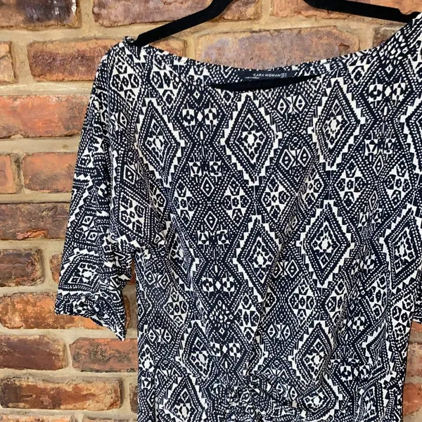 Zara Black & White Aztec Print Short Sleeve Twist Front Mini Dress Women's Small - Image 2