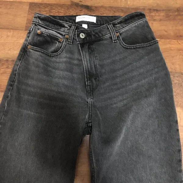 Abercrombie Curve Love High Rise 90s Relaxed Jeans 26 Curve Love - Image 3