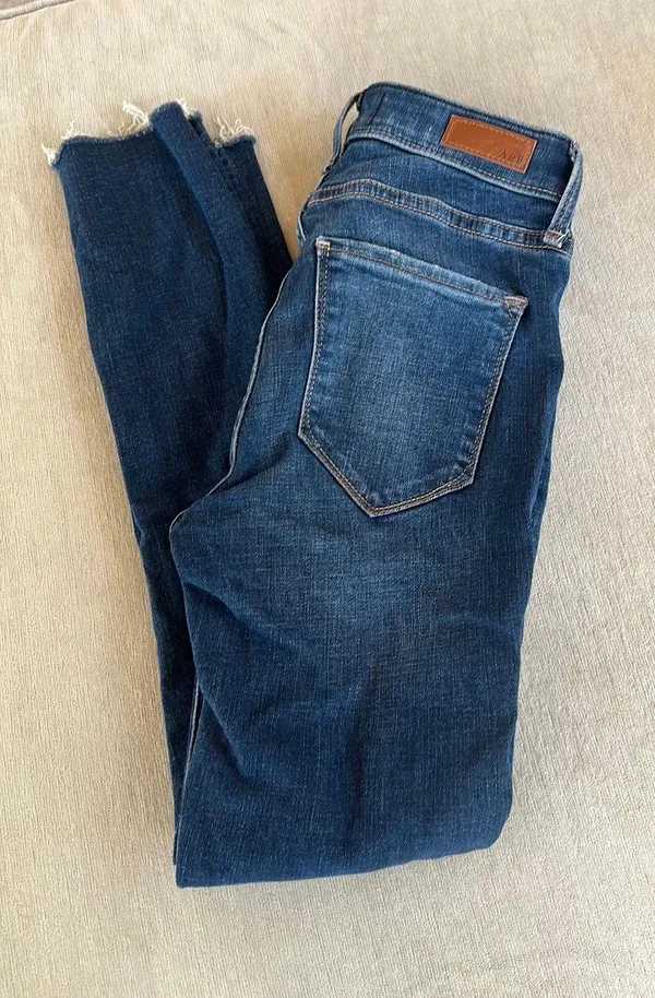 Abercrombie Distressed Skinny Jeans - Image 2