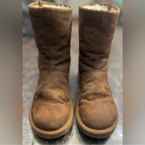 UGG Boots - Image 2