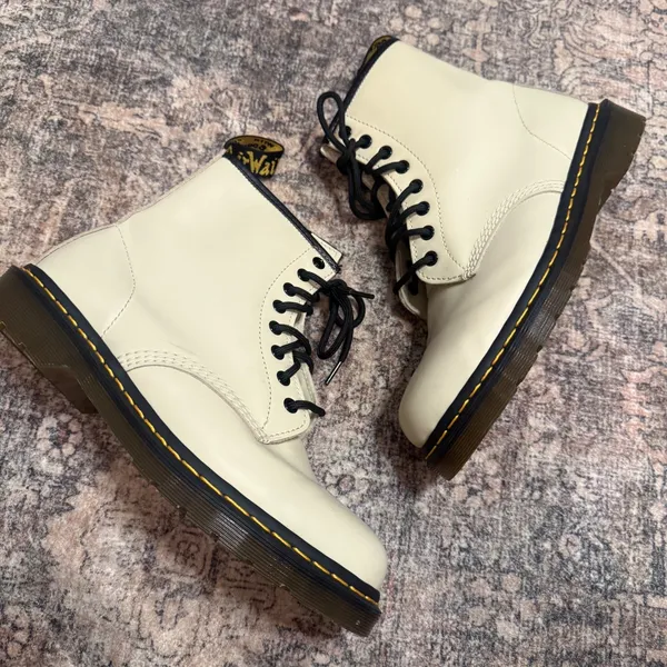 Dr. Martens 1460 Parchment Beige Smooth Leather 8-Eye Combat Boots 30552 - Image 2